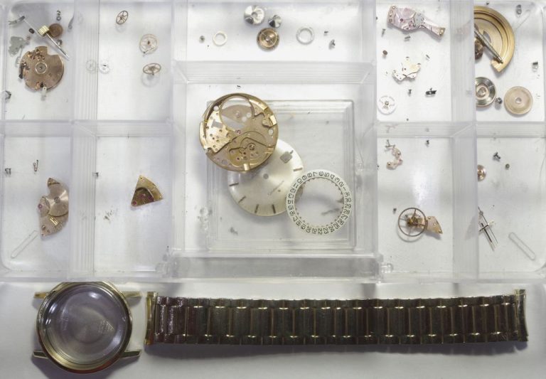 Omega Constellation Service