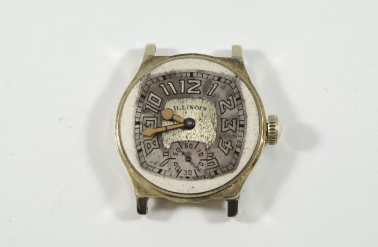 Vintage Illinois Watch Repair Service