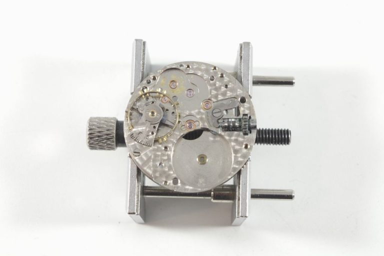 Vintage Illinois Watch Repair Service