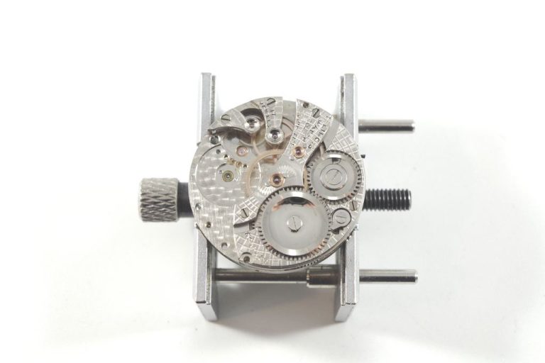 Vintage Illinois Watch Repair Service