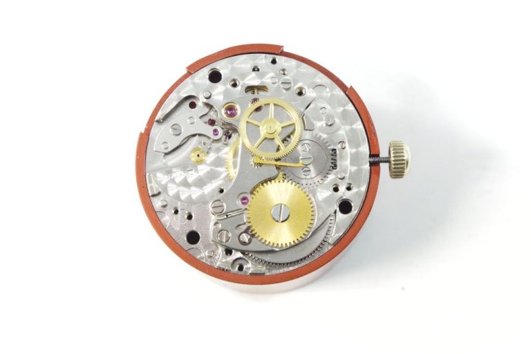 Rolex 7002 Caliber 1520 Overhaul Service
